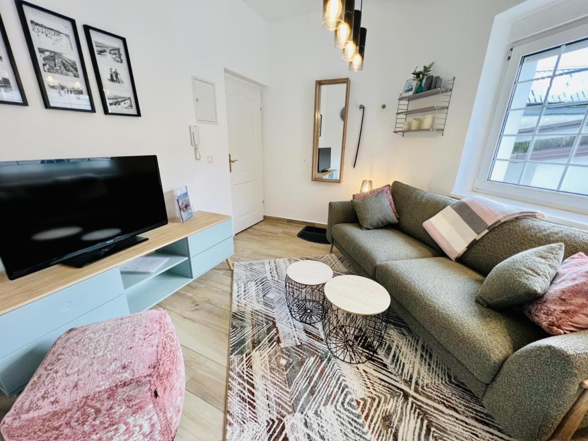 Beach, Ca 150 M Zum Apartment Rostock